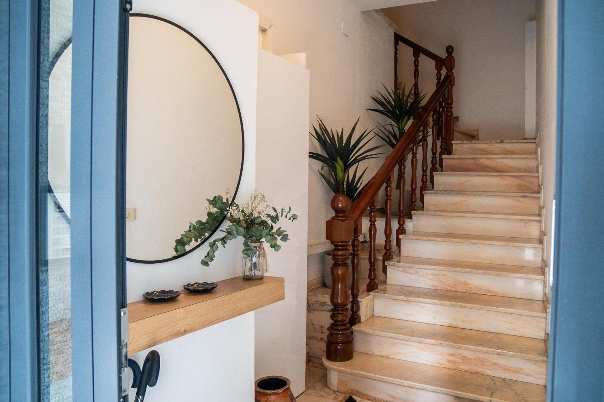 Apartamentos Faro Da Rocha Эль-Грове Экстерьер фото
